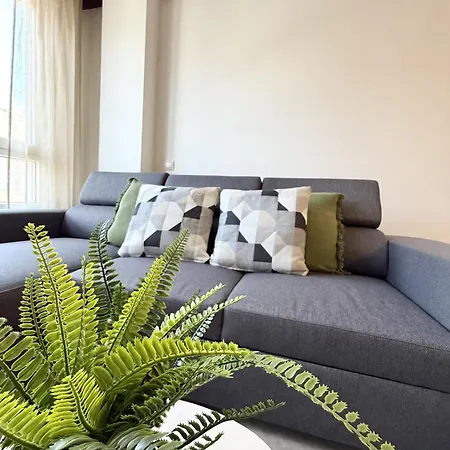 Dragos 203 Apartment *